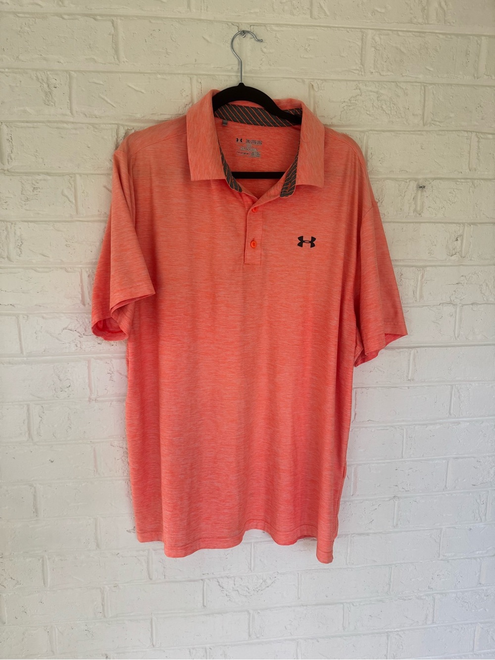 Under Armour golf polo